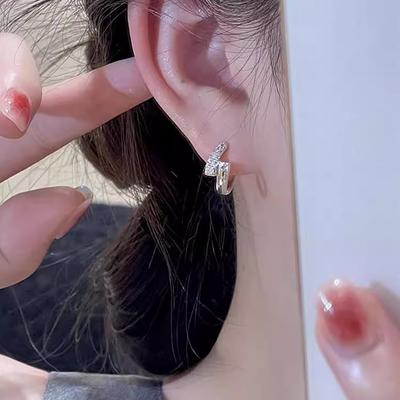 Новые ретро французские серьги-гвоздики с маленьким кругом, модные универсальные серьги, персонализированный, маленький и изысканный дизайн, серьги с бриллиантами