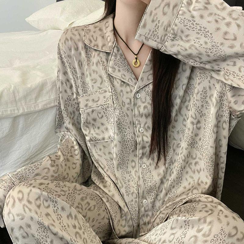 1011 new ice silk pajamas women's high-end thin long-sleeved trousers leopard print casual loungewear can be worn outside