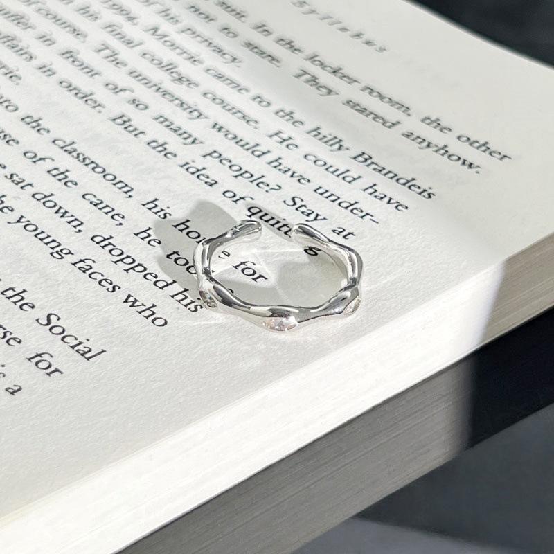 Thorns Garden Simple Plain Ring Neutral Wind Astral Geometric Ring Female Personality Fashion Niche Design Sense Ring Tide