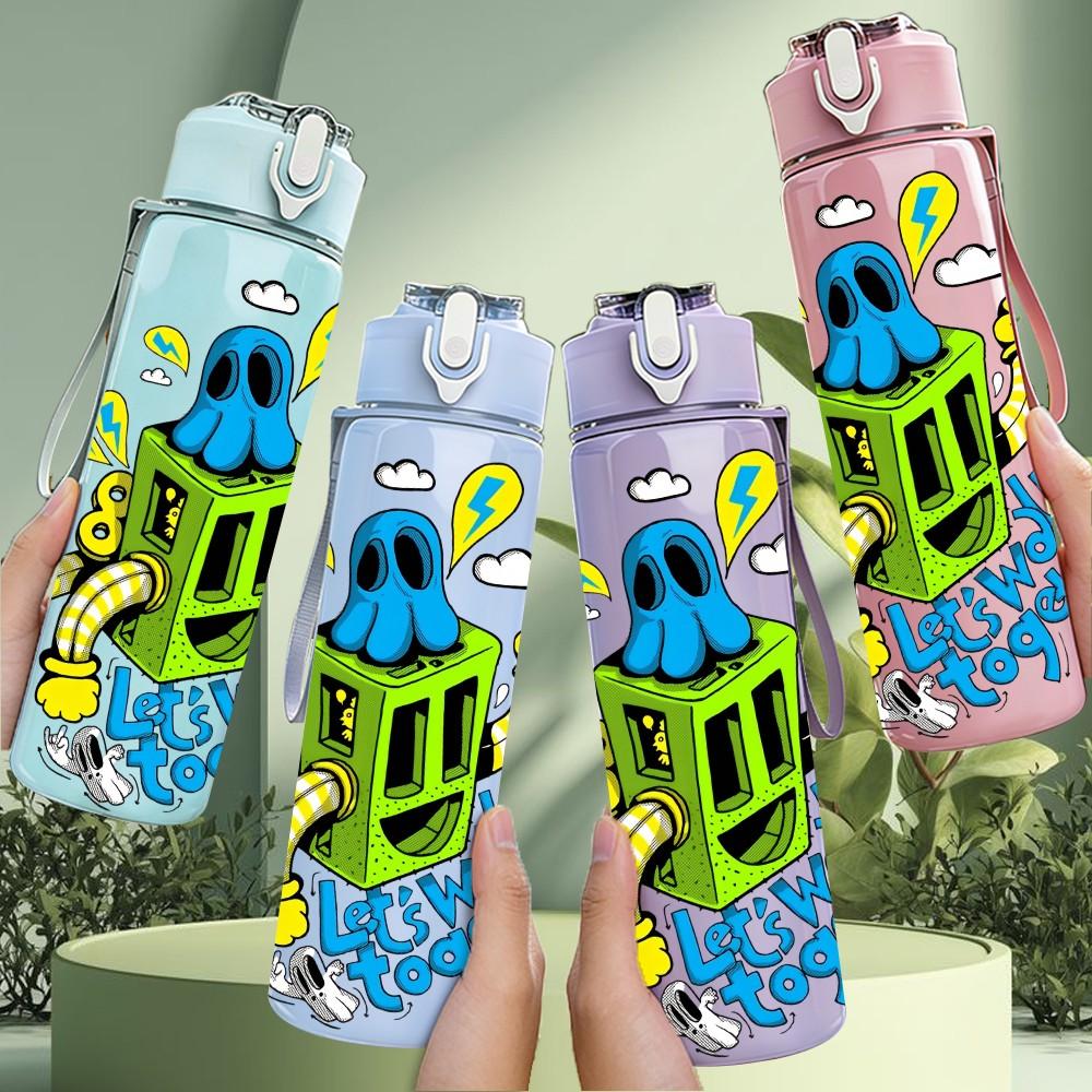 1PC Green Robot Character Print 750ml Color Plastic Sports Water Bottle Leakproof Flip Straw Lid Suitable for Sports Office Home Use