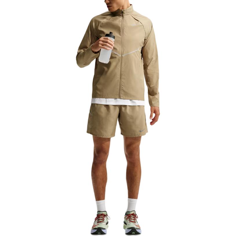Men's Nike MILER Running Jackets Men's Hazelnut Hooded Non Detachable Moderate