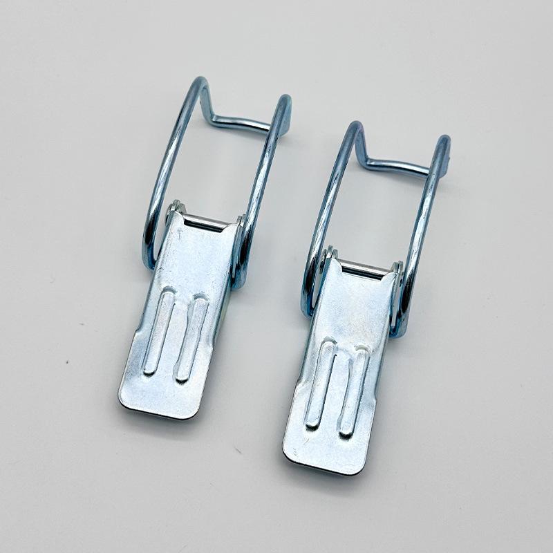 Пылесос Jieba BF501/BF502, 70 л, полный комплект: Пряжка-ушко для корпуса ведра, Железная застежка-кнопка, Универсальная крепежная пряжка.