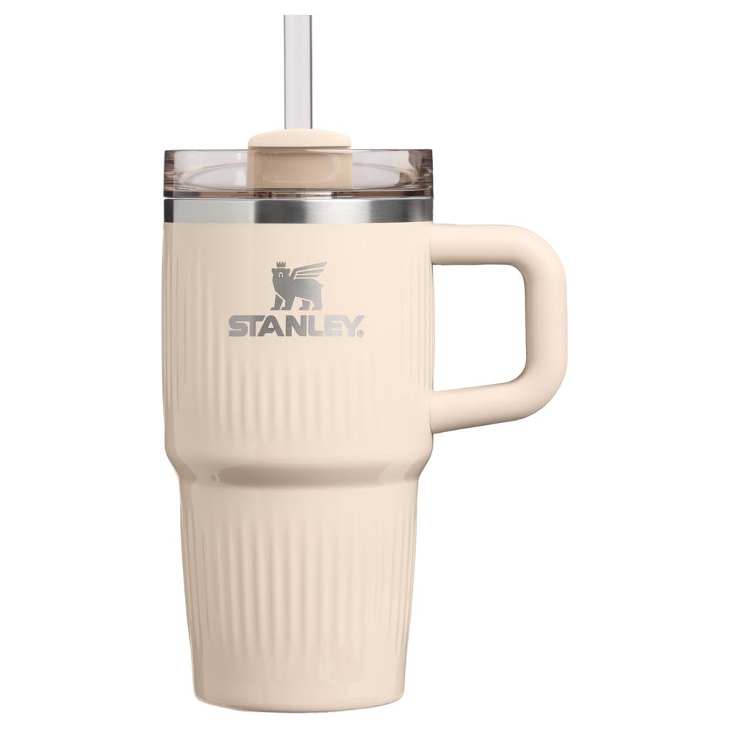 Термокружка Stanley 1913 Quencher H2.0 с рифленой поверхностью, вакуумная изоляция, цвет Шампанское Глянцевый, 20 унций / 0,59 л