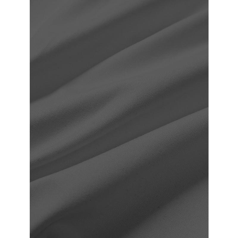 Wrinkle-Resistant Solid Color Polyester Men's Mock Neck Top, Ideal for Autumn Layering