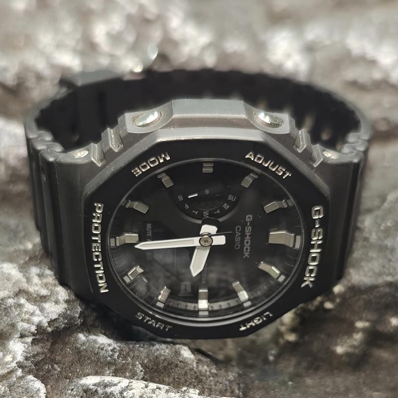 Casio Мужские часы с ЖК-дисплеем и аналоговым двойным дисплеем Серия Black GA-2100-1A1(Watch3--)