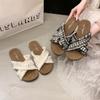 Сказочный ветер мягкая подошва прохладные тапочки женские летние 2025 новые интернет-знаменитость взрыв плоская подошва приморский отпуск пляжная обувь
