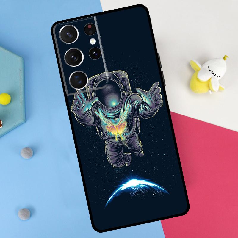 Space Astronaut Back Case For Samsung Galaxy S26 S25 S24 S21 S22 S23 Ultra S10 Plus S20 FE S25 FE Soft Cover