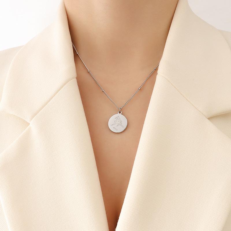 Ожерелье из нержавеющей стали в японском и корейском стиле, женская нишевая конструкция, абстрактный портрет, круглая открытка, кулон, цепочка на ключицу