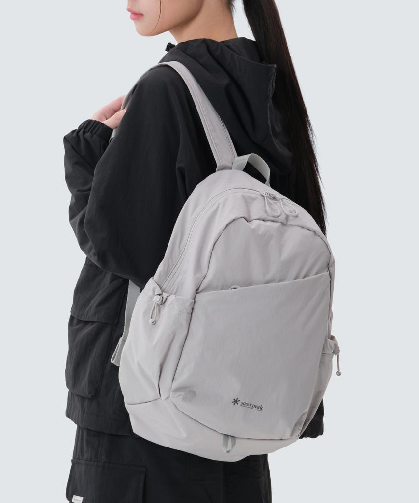 Рюкзак Snowpeak Apparel Pro Light 17 л (S25Mutbp73) Светло-серый