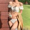 Женский однотонный купальник бикини с оборками на плечах - Сексуальный корейский стиль для отпуска