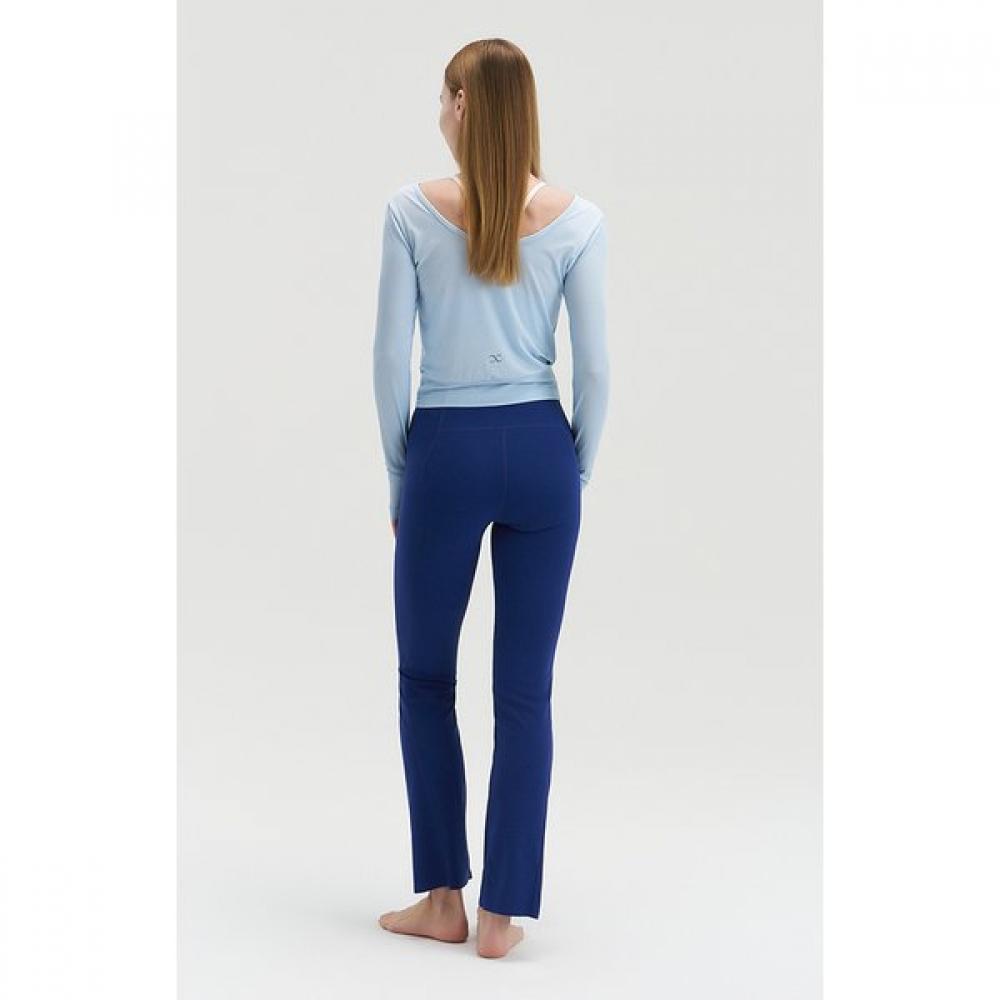 Huit Women S croSS Front twiSt Long Sleeve Tee Htwtl6i06t