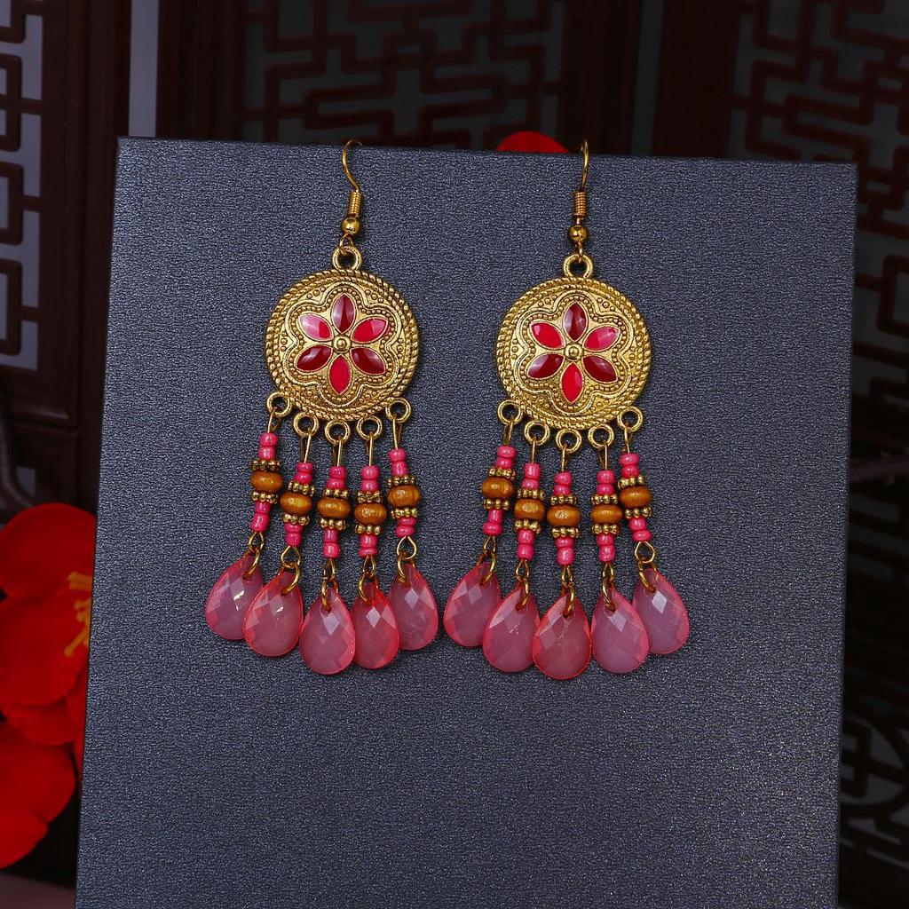 Серьги-кисточки с рисовыми бусинами и каплями воды в стиле бохо - этнический стиль, яркая индивидуальность