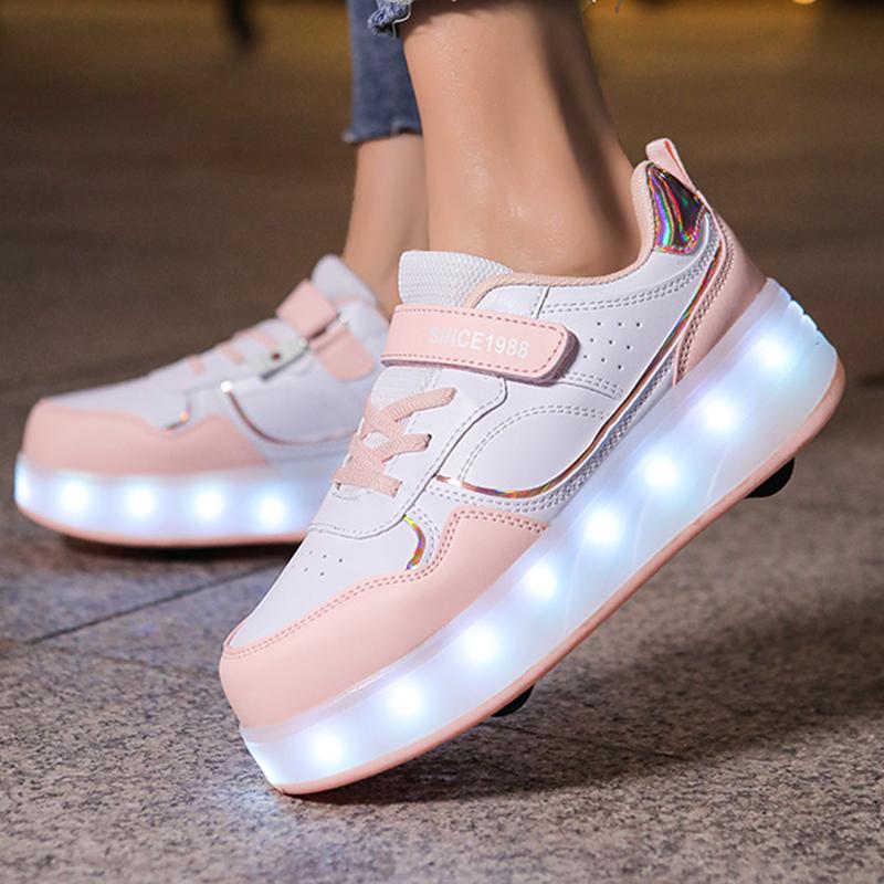 Детская спортивная обувь с подсветкой, натирающая обувь, однотонная волшебная нашивка с зарядкой, двухрядная четырехколесная скользящая обувь