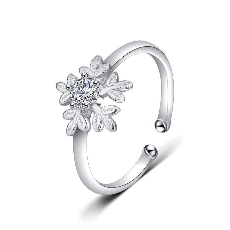 Shiyuan Snowflake Zircon Ring: Versatile Fresh Flower Design, Perfect Christmas Jewelry Gift