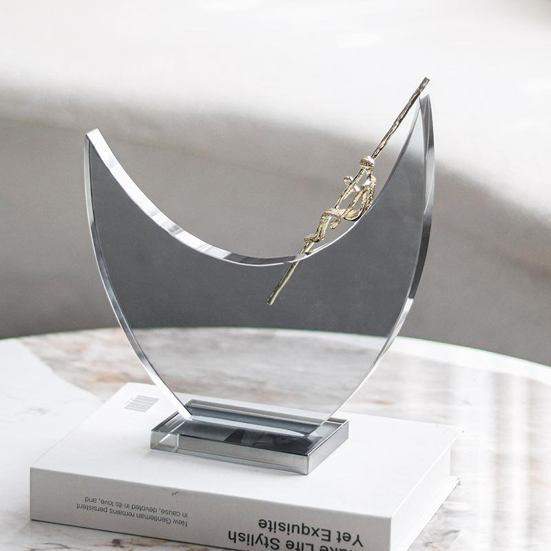 Nordic Creative Crystal Geometric Half-moon Figure Sculpture Ornaments Living Room Bedroom Entrance Hotel Light Luxury Decoration