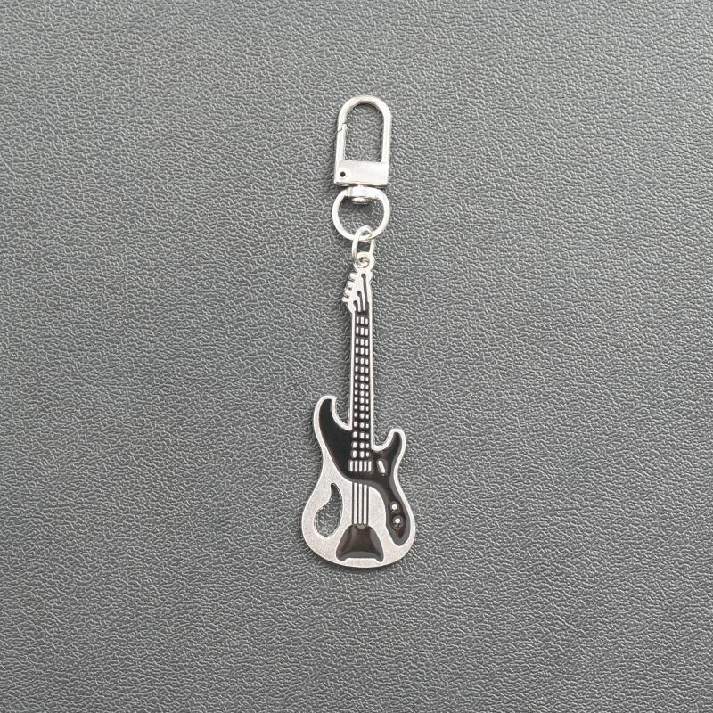 Trendy Retro Guitar Metal Keychain Pendant - Unique Musical Instrument Backpack Accessory