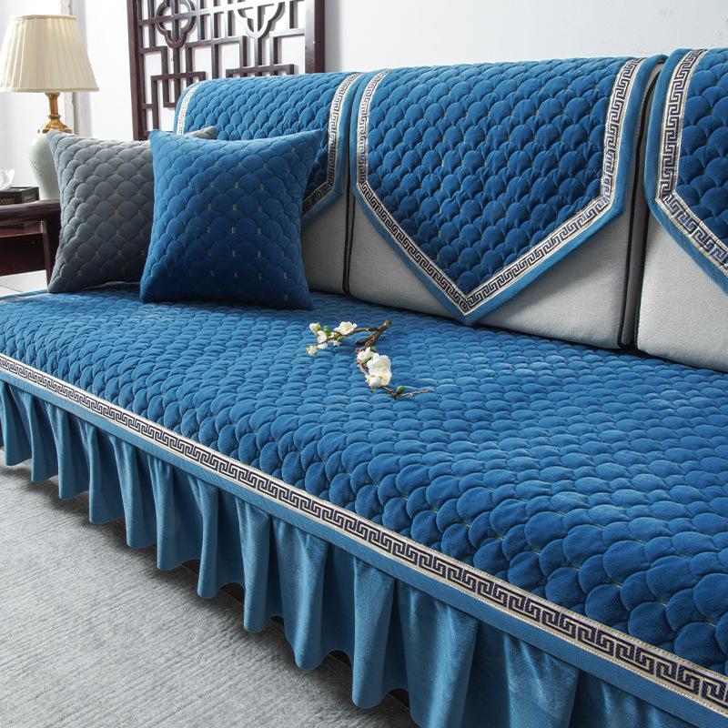 Winter Plush Sofa Cushion Non-Slip Cushion Half Pack Sofa Cover Anti-Scratching Seat Cover