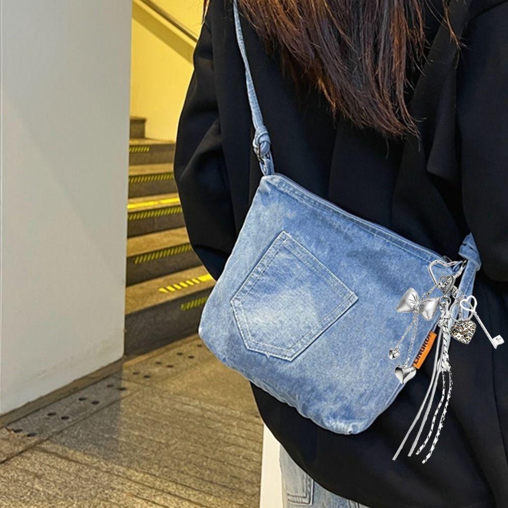 Hand-Woven Heart-shaped Mobile Pendant Nylon Rope Single Button Tassel Keychain Birthday Parties