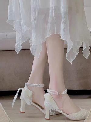 2025 новые милые сандалии с вырезами женские с ремешком на щиколотке на высоком каблуке с острым носком на толстом каблуке не устают ноги туфли