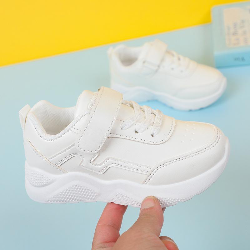 Детская мода для девочек, черная школьная обувь, 2024, простые нескользящие кроссовки для мальчиков в британском стиле на липучках, весна-осень, новинка