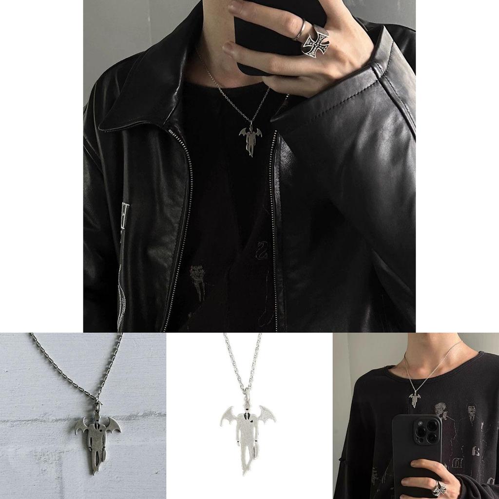 Halloween Vampire Mythology Pendant Necklace With Wing Motif For Costume Accessory