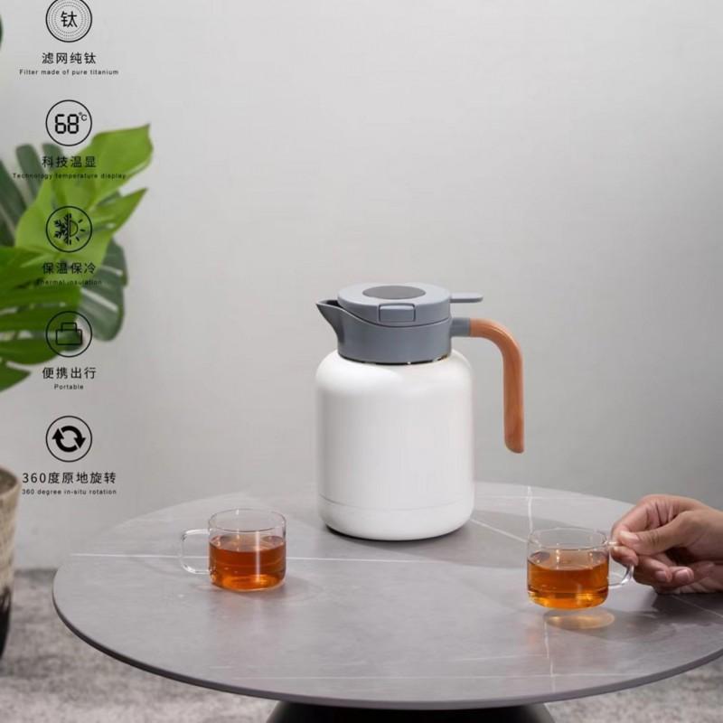 Titanium Inner Pot Insulated Tea Thermos With Digital Temperature Display Large Capacity Modern Minimalist Water Bottle Office