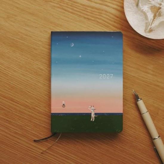 Hobonichi Techo 2027 HON English Version Hiroko Kubota Until Moon is Full String Telephone A6 1 Page per Day January Monday Start