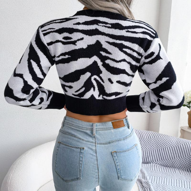 Autumn and Winter Tiger Pattern Knitted Sweater Women Long Sleeved Open Navel Sexy Pullover Sweaters Women Fashion New Round Neck Warm Knitwear 24596