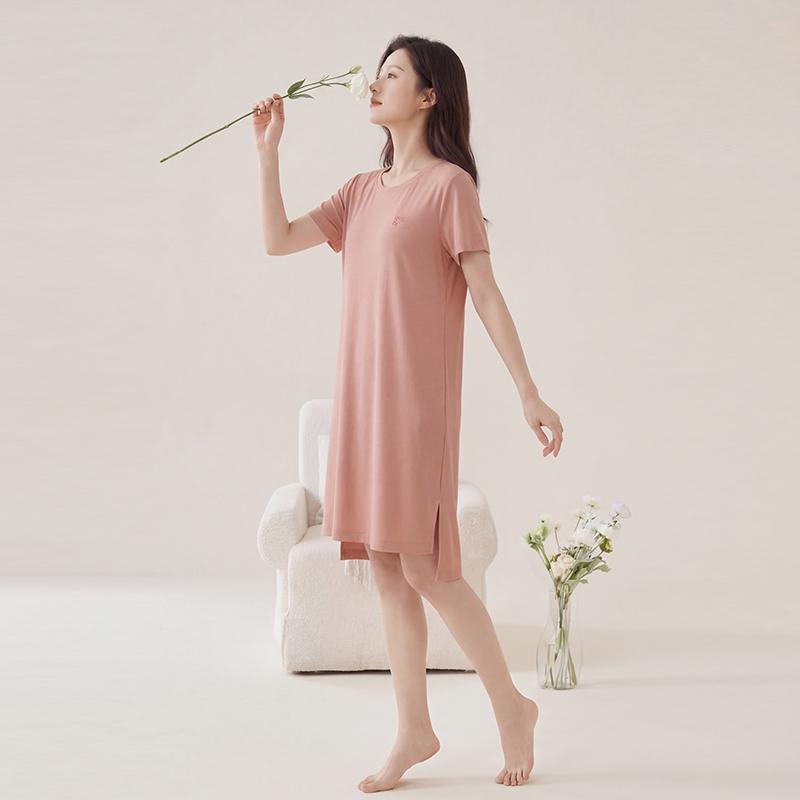 Fenteng [Smooth Nylon Ammonia with Chest Mat] 26 Spring/Summer Round Neck Short sleeved Sleeping Skirt Simple Short sleeved Dress Pajama Women