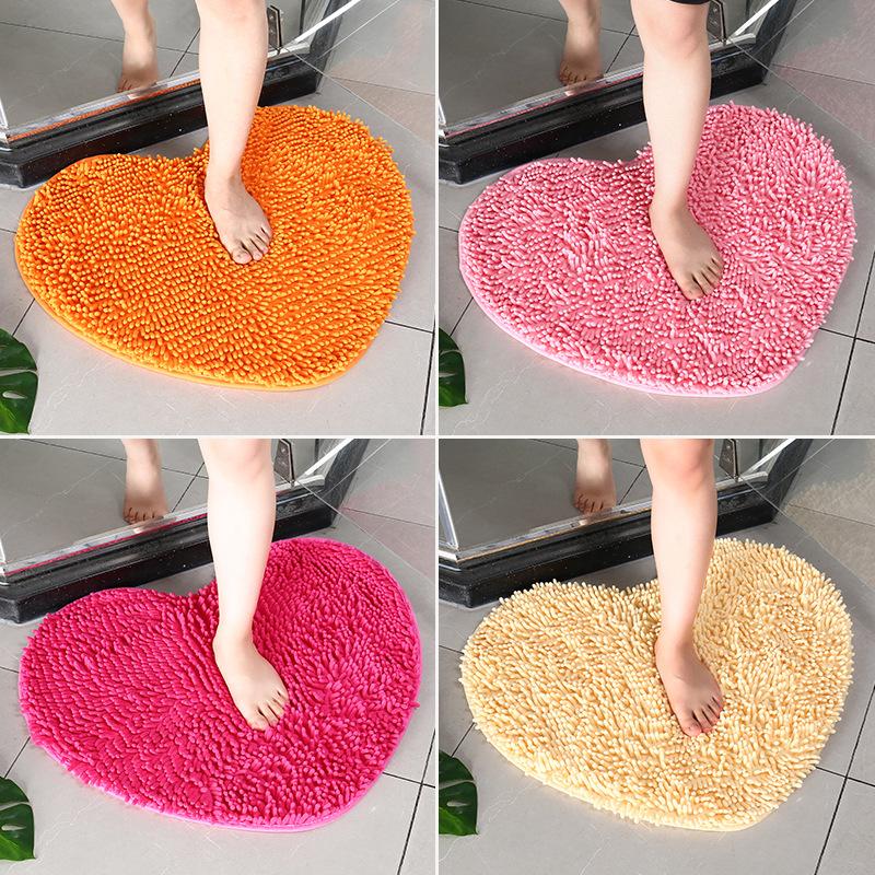 Heart-shaped Floor Mats 40x50cm Bathtub Absorbent Non-slip Mats Toilet Bathroom Wedding Carpet Household Products