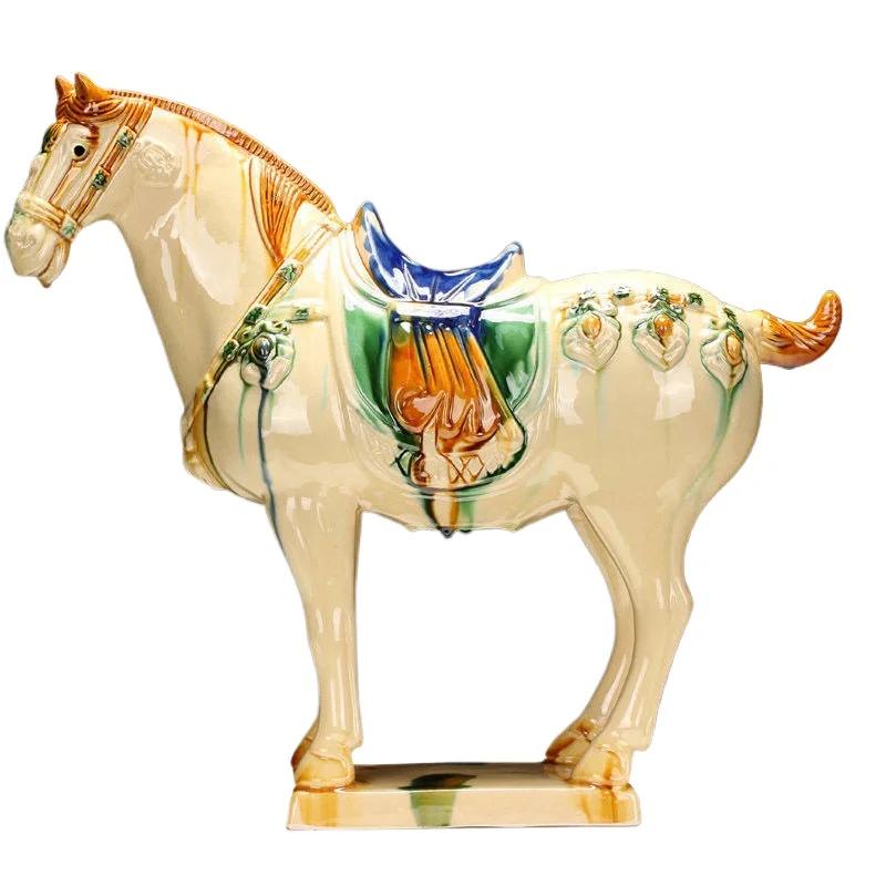 1pcs Trio-colored Glazed Pottery of the Tang Dynasty Ceramic Souvenirs Horse Craft Gifts Living Room Decoration Home Decorations