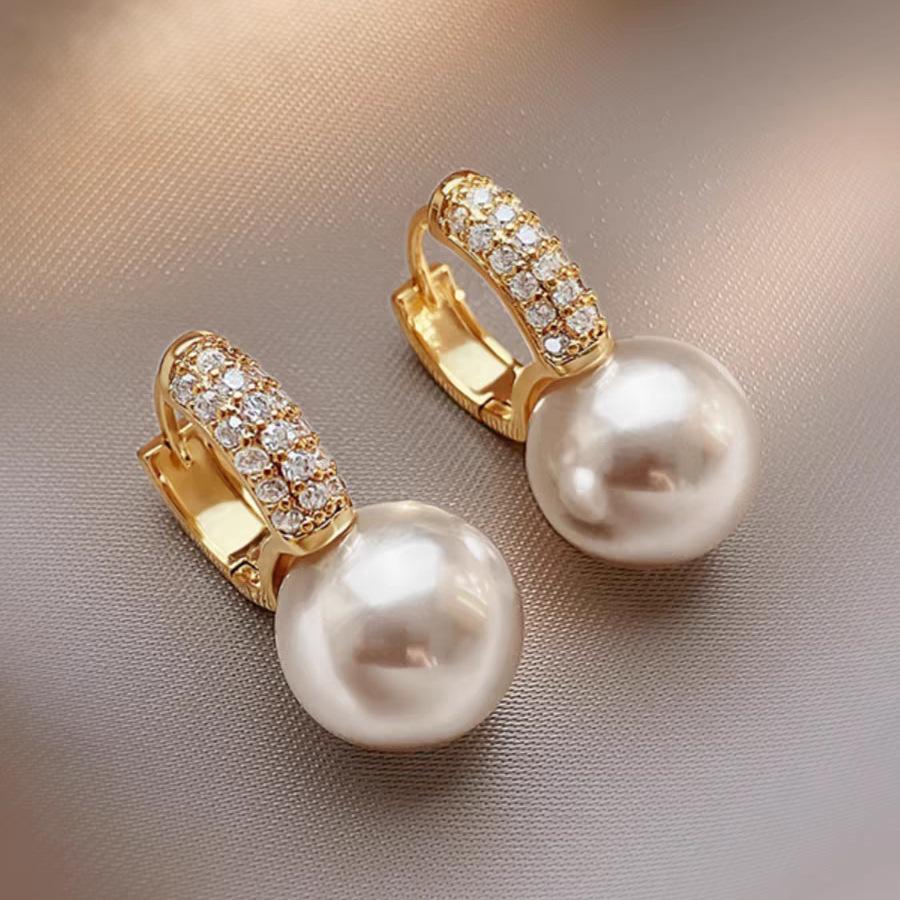Xiaoxiangfeng Earrings Women'S Summer 20 Tide Pearl Sterling Silver Stud Earrings Temperament Earrings Ear Buckles Advanced Sense