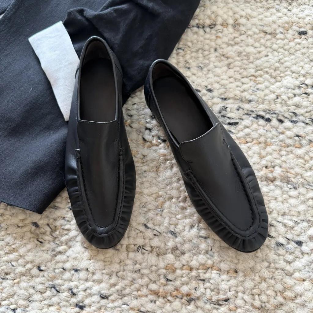 Folded moccasin women's low-heeled autumn new basic versatile leather soft-soled commuter shoes