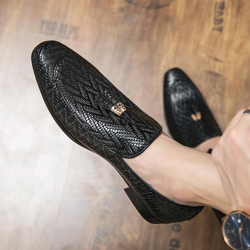 Мужские туфли с кисточками, повседневные кожаные туфли-оксфорды из плетения для мужчин, лоферы, итальянские черные туфли для официальной свадьбы, мокасины
