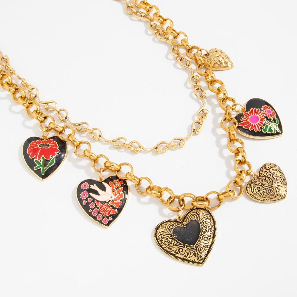 Gold Enamel Necklace Metal Chain Bohemian Collarbone Chain Fashion Heart Pendant Necklace Women