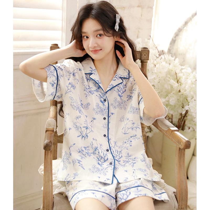 Summer new pajamas women's cotton cotton yarn short-sleeved shorts national style printing simple can go out loungewear set 10