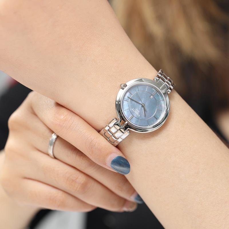 Tissot Женские часы коллекции Flamenco с кварцевым механизмом, 26 мм, синий циферблат, корпус из нержавеющей стали T094.210.11.121.00