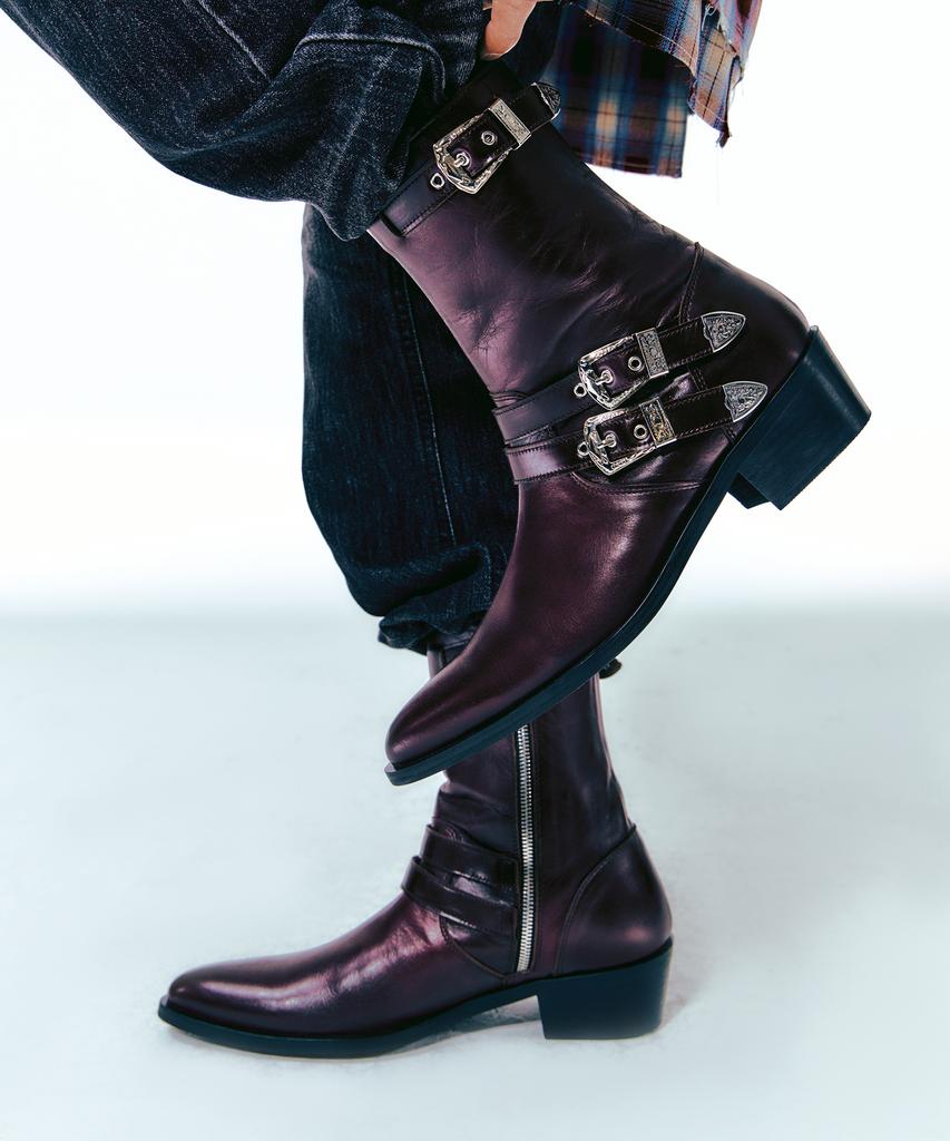 Lanarchive [5012] Wine Western Pointed Buckle Boots