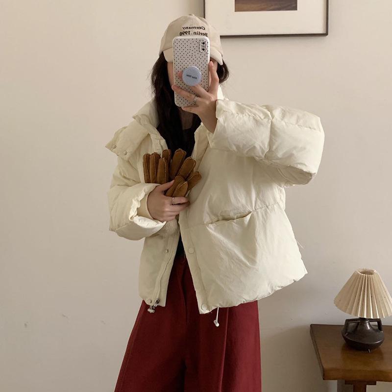 Женская куртка-пуховик с капюшоном цвета конфет, зимняя мода 2024 года, с маленьким карманом, белая утиная пуховая утепленная куртка