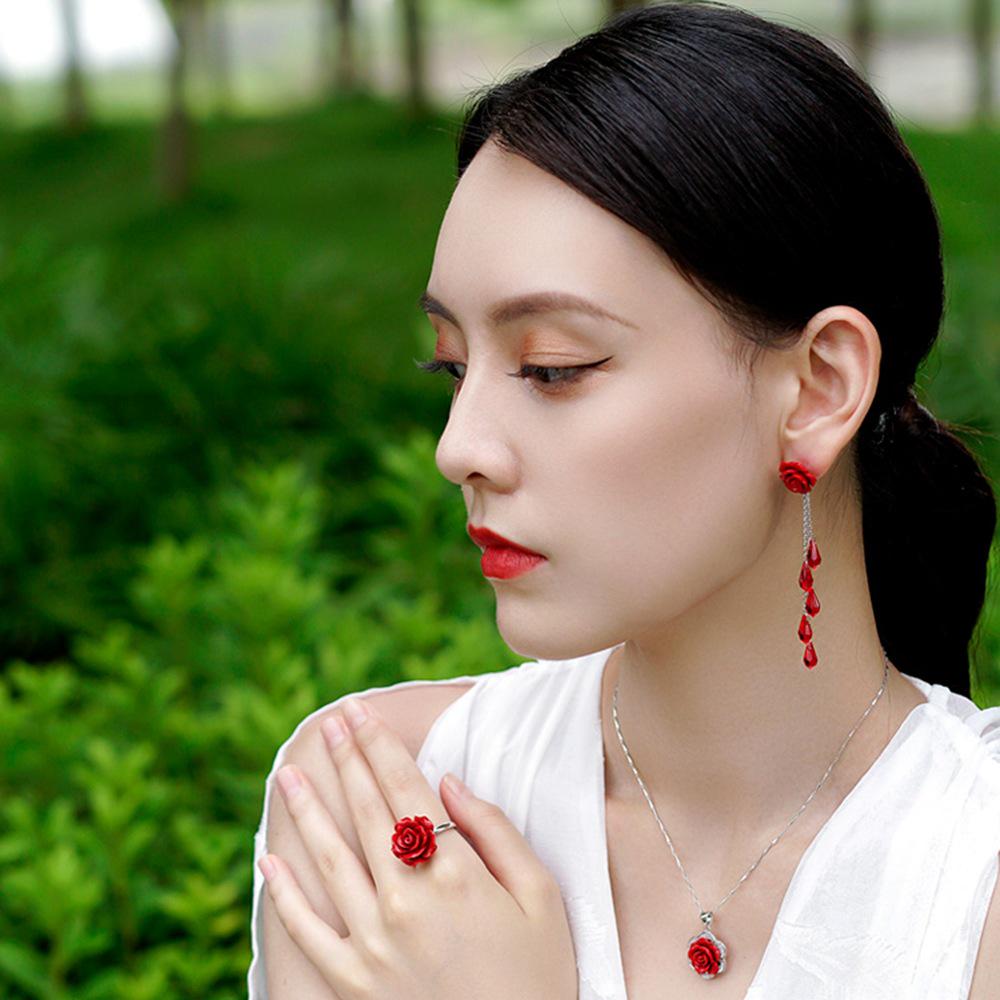 Серьги-пусеты и серьги-подвески 'Февральская роза' 'Серебряная игла' 'Красный цветок' – Элегантные женские украшения