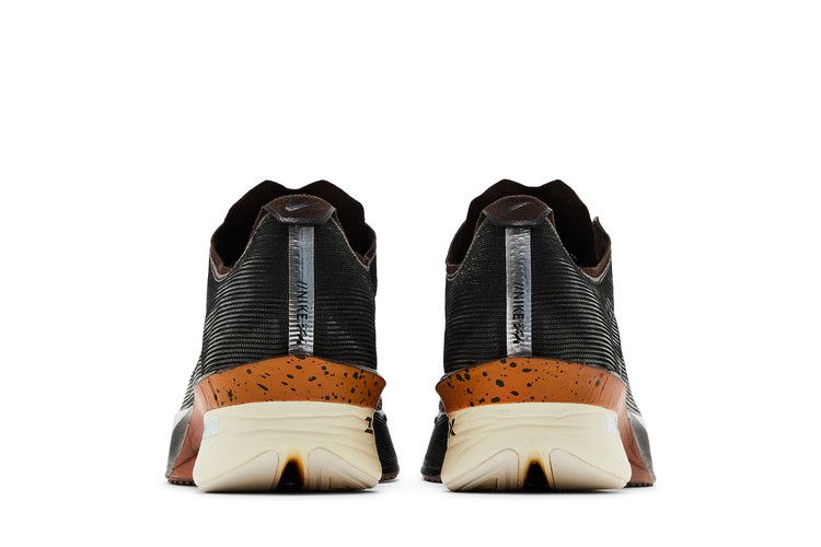 Men's Sneakers Nike ZoomX Vaporfly Next% 4 Velvet Brown Black Velvet Brown/Black/Desert Ochre/Soft Pearl