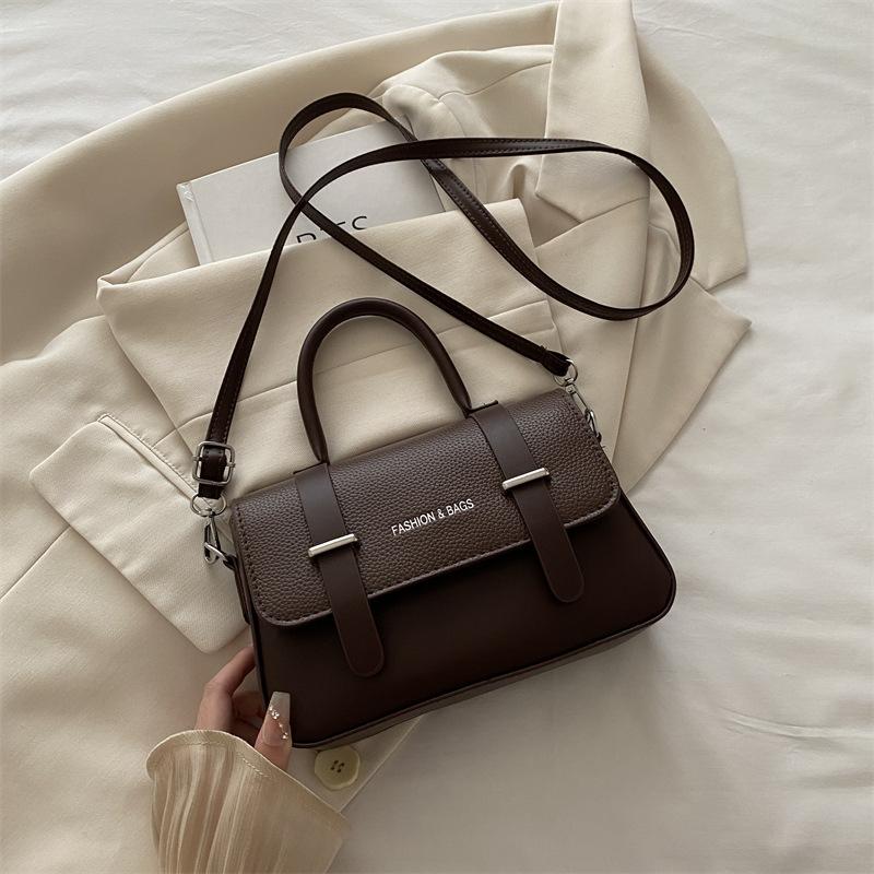New Niche Design Box Bag Trendy Versatile Shoulder Bag Fashion Messenger Bag Premium Texture Portable Small Square Bag