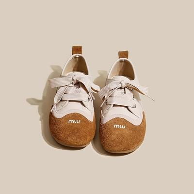 Ретро матовые немецкие тренировочные туфли женские 2025 весна новые универсальные уродливые милые удобные мягкая подошва шнуровка одинарные туфли плоская подошва