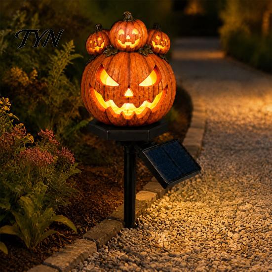 Decorative Lawn Lamps Solar Halloween Pumpkin Garden Stake Light, Waterproof Resin LED Auto on Off Light Lantern, Spooky Yard Lighting for
