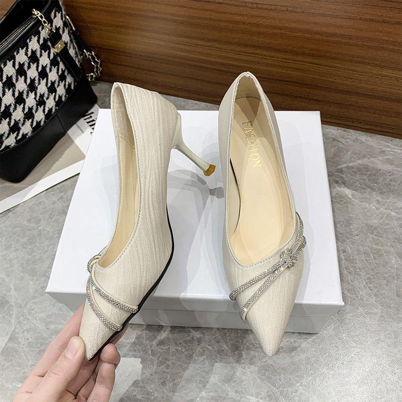 Сексуальные туфли-лодочки на тонком каблуке со стразами, в стиле французской интернет-знаменитости, женские туфли с острым носком и средним каблуком, туфли на высоком каблуке женские 2025 весна и осень новые