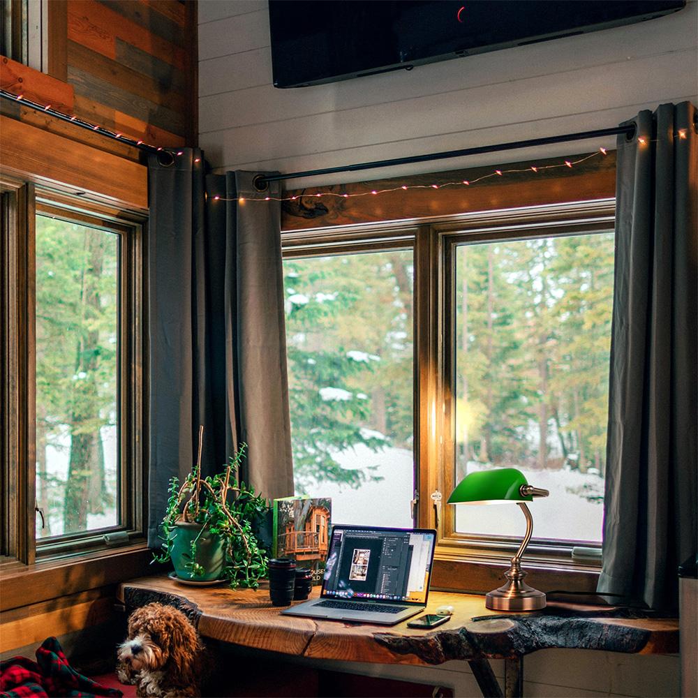 Ретро G9 Мини-зеленый стеклянный абажур Настольная лампа Классический банкир Прикроватная тумбочка для офиса Библиотека Гостиная Ресторан Кафе Настольный светильник