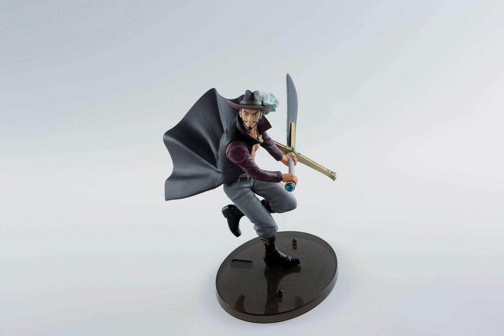 BANPRESTO One Piece BANPRESTO WORLD FIGURE COLOSSEUM Zoukeiou Summit Battle Dracule Mihawk vol.3 (Приз)