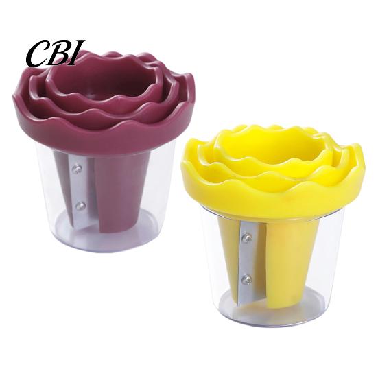 Vegetable Flower Curler Spiral Curler, Stainless Steel Blade Handheld Twister, Creative Cucumber Slicer Tool Rotatable Fruit Cutter for Carrots