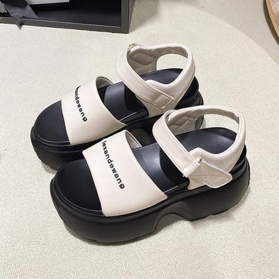 Модные женские босоножки на толстой платформе для отдыха, сандалии на высоком каблуке с открытым носком, женские тапочки-гладиаторы, модные летние пляжные кожаные кроссовки 8,5 см