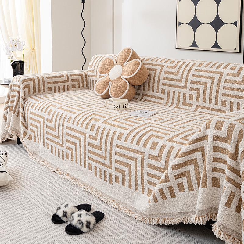 Mao Mao Yarn Sofa Cover Fabric, Winter Light Luxury and High-end Feeling, Anti Cat Scratch Sofa Cover Blanket, New Thickened Sofa Towel
